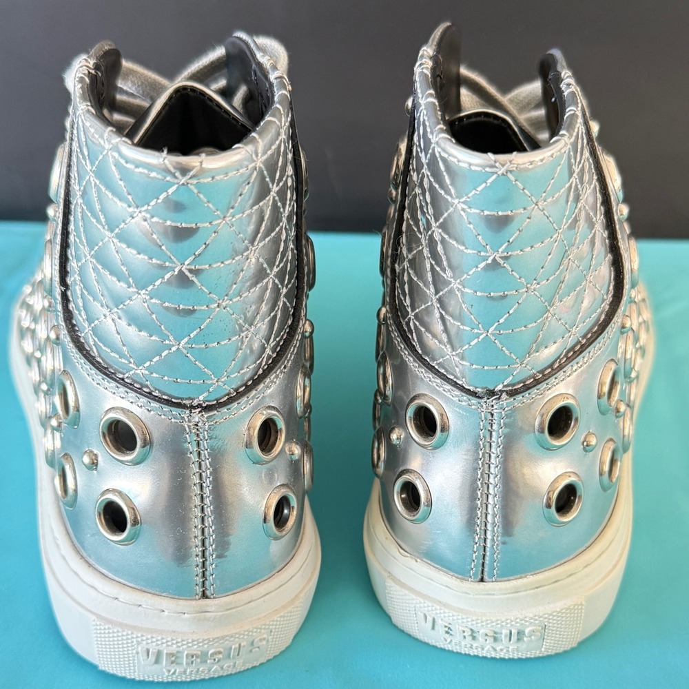 Versace Versus Men's Silver Riveted High Top‎ Leather Sneakers, 39 - Picture 4 of 15